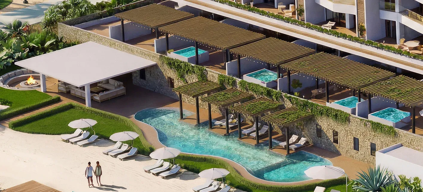 Piscina y deck frente al lago